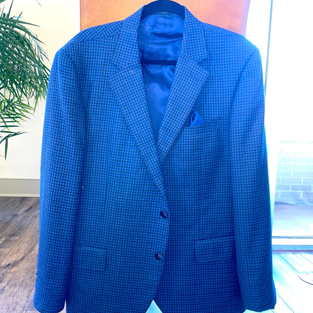 Ledbury Sportcoat. Great versatile piece. Mint condition.